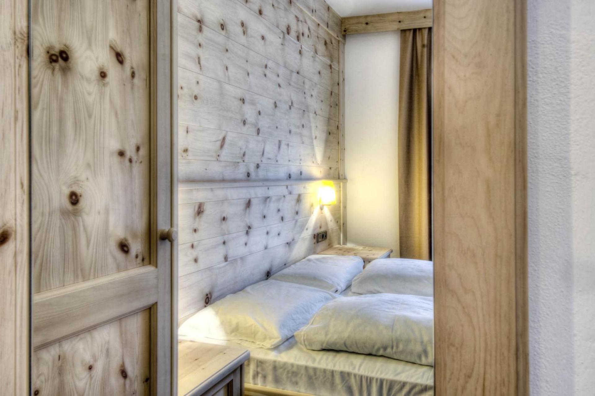Family And Wellness Residence Ciasa Antersies San Cassiano  Exterior foto